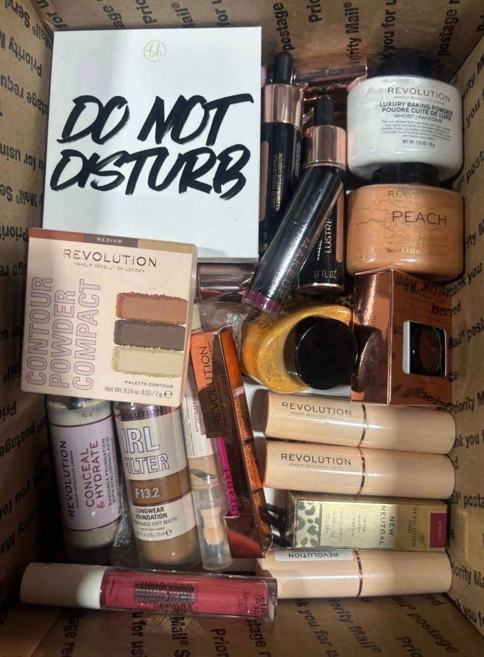 50 Piece Revolution Resellers Box NWT